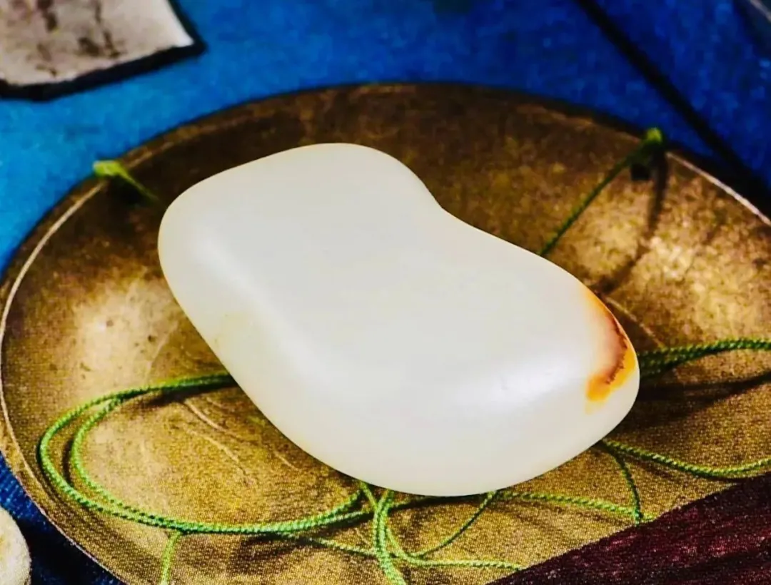 不太白的和田玉！好玉的白度为什么普遍不高？